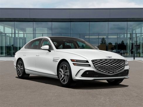 Used 2025 Genesis G80 2.5T Advanced image 2