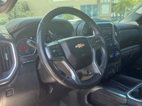 Used 2021 Chevrolet Silverado 2500 LTZ w/ LTZ Premium Package AWD/4WD image 10