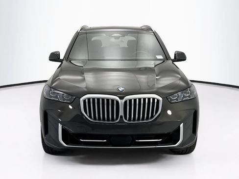 Certified 2026 BMW X5 sDrive40i w/ Climate Comfort Package RWD image 2