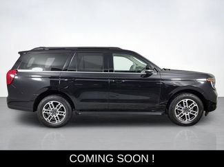 Used 2025 Ford Expedition Active video 2