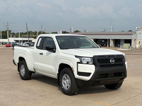 New 2026 Nissan Frontier S image 6