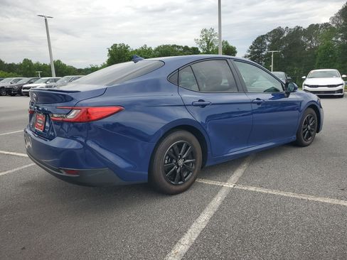 Certified 2025 Toyota Camry LE w/ Convenience Package FWD image 6