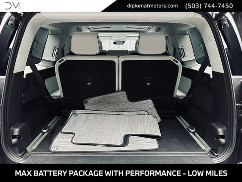 Used 2024 Rivian R1S Adventure Dual AWD/4WD image 46