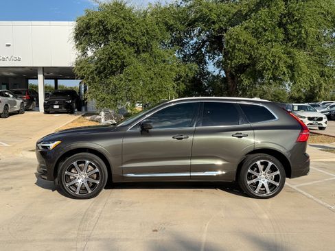 Used 2021 Volvo XC60 T5 Inscription w/ Advanced Package AWD/4WD image 3