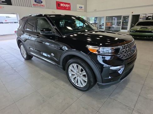 Used 2022 Ford Explorer King Ranch w/ Class IV Trailer Tow Package AWD/4WD image 4
