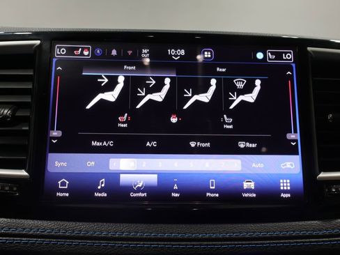 Used 2021 Chrysler Pacifica Touring-L w/ Uconnect Theater Family Group FWD image 31