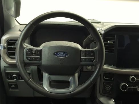 Used 2025 Ford F150 XLT w/ Equipment Group 301A Standard AWD/4WD image 18