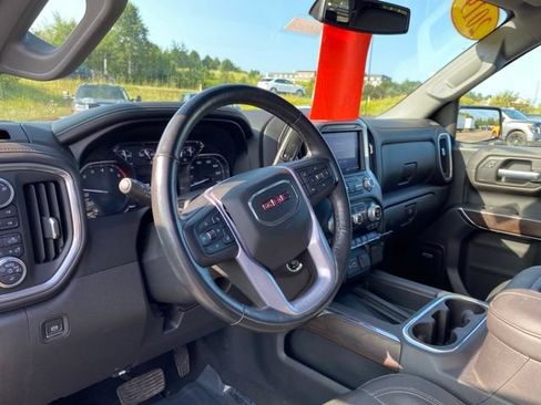 Used 2019 GMC Sierra 1500 SLT w/ SLT Premium Plus Package AWD/4WD image 31