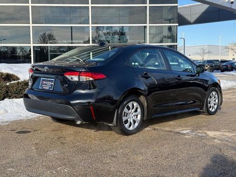 Used 2024 Toyota Corolla LE image 3