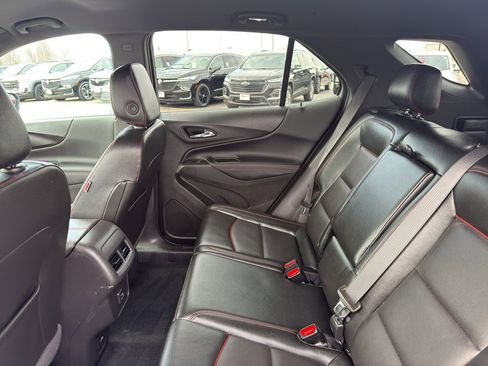 Used 2024 Chevrolet Equinox RS w/ RS Leather Package image 32
