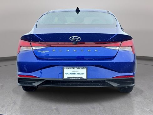 Used 2023 Hyundai Elantra SEL FWD image 7
