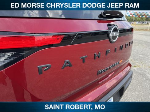 Used 2023 Nissan Pathfinder Rock Creek AWD/4WD image 11