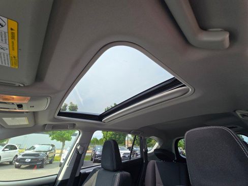 Used 2017 Toyota RAV4 XLE image 24