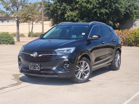 Used 2021 Buick Encore GX Essence w/ Advanced Technology Package FWD image 1
