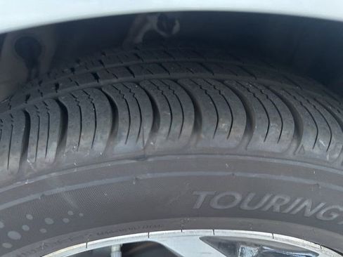 Used 2020 Kia Forte LXS FWD image 9