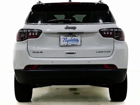 New 2026 Jeep Compass Limited w/ Sun, Sound & Navigation Group image 8