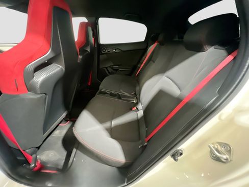 Used 2017 Honda Civic Type R image 17