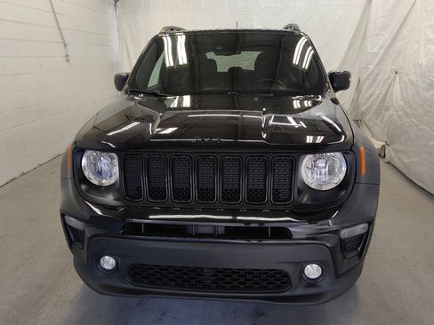 Used 2022 Jeep Renegade Altitude w/ Convenience Group image 15