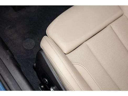 New 2026 BMW 330i xDrive Sedan AWD/4WD image 56