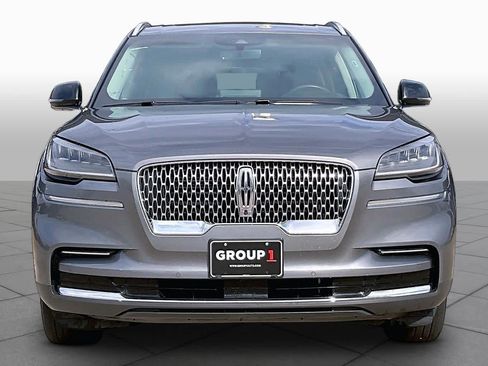 Used 2024 Lincoln Aviator Reserve AWD/4WD image 9