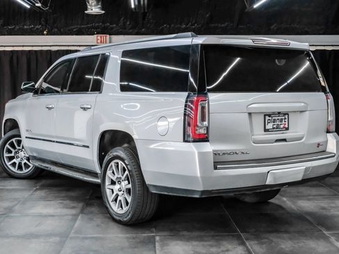 Used 2020 GMC Yukon XL Denali RWD image 10