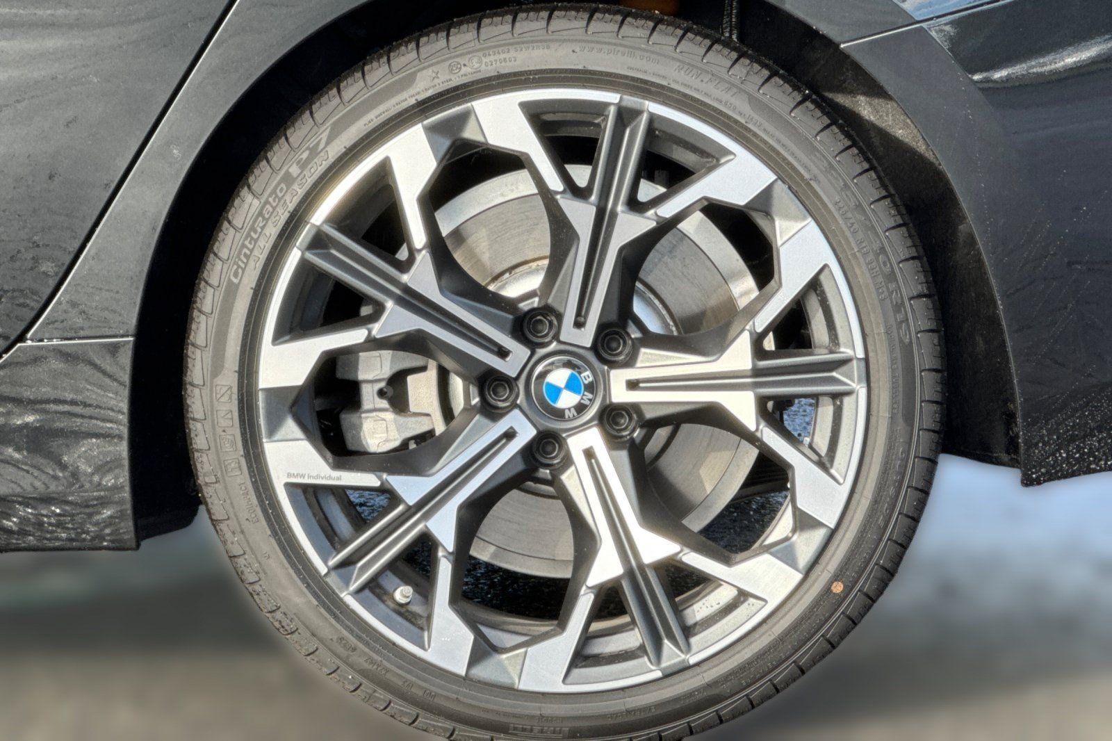 Used 2026 BMW 330i Sedan w/ Premium Package RWD image 13
