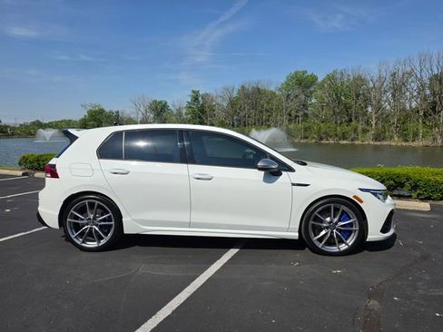 Used 2024 Volkswagen Golf R AWD/4WD image 6