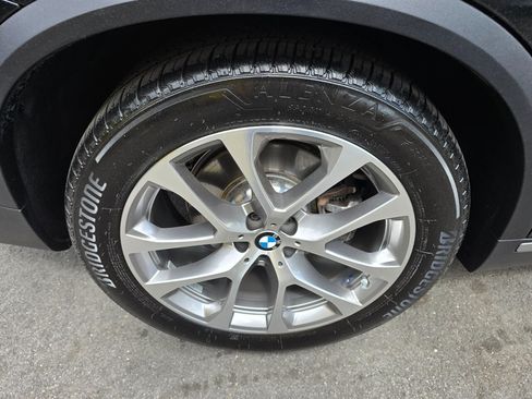 Used 2025 BMW X5 xDrive40i w/ Premium Package AWD/4WD image 28