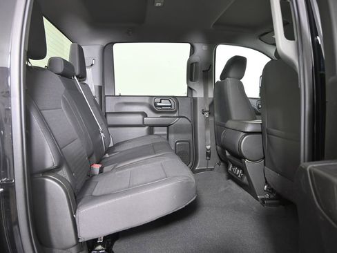 Used 2021 Chevrolet Silverado 2500 LT w/ Midnight Edition AWD/4WD image 16