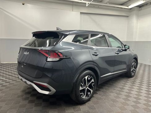Certified 2023 Kia Sportage EX image 5