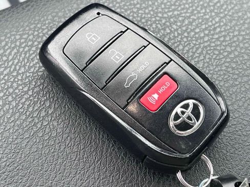 Used 2025 Toyota Camry LE FWD image 4