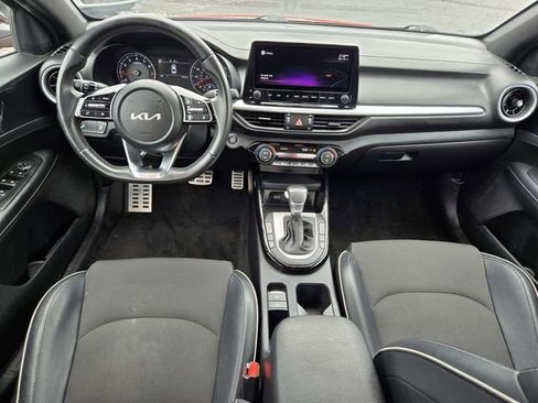 Used 2022 Kia Forte GT-Line w/ GT-Line Technology Package image 6