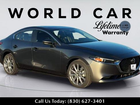 Used 2025 MAZDA MAZDA3 s image 2