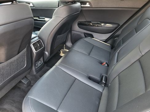 Used 2021 Kia Sportage EX FWD image 29