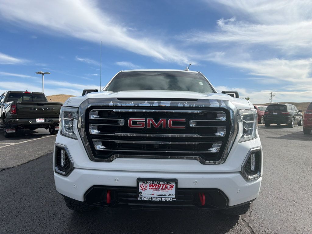 Used 2021 GMC Sierra 1500 AT4 w/ AT4 Value Package AWD/4WD image 2