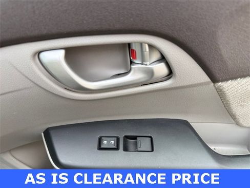 Used 2012 Honda Civic Hybrid Sedan image 19