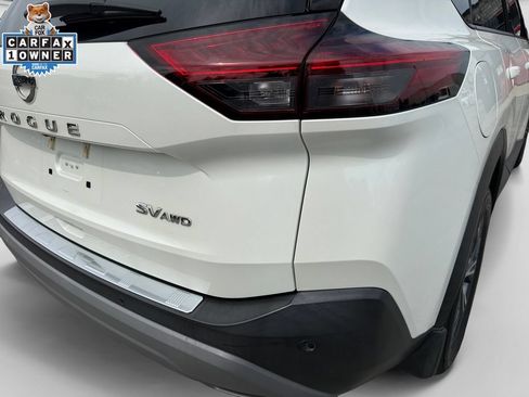 Used 2021 Nissan Rogue SV AWD/4WD image 19