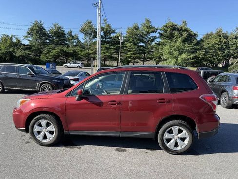 Used 2015 Subaru Forester 2.5i Premium w/ All-Weather Package AWD/4WD image 8