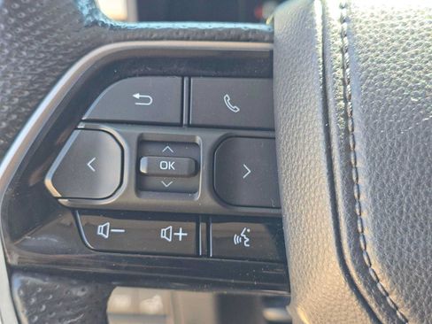 Used 2024 Toyota Tundra Limited AWD/4WD image 28