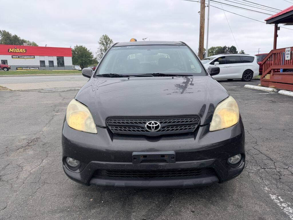 Used 2005 Toyota Matrix XR w/ Extra Value Pkg 2 FWD image 2