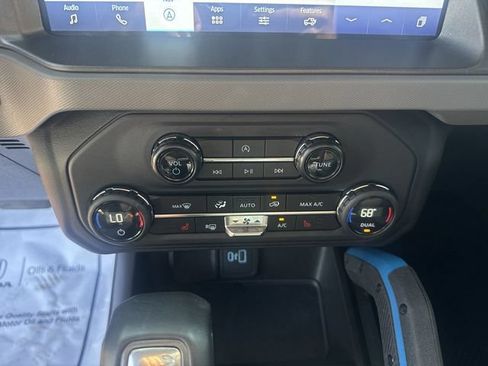 Used 2024 Ford Bronco Black Diamond AWD/4WD image 20