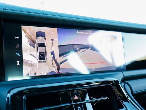 New 2026 Porsche Panamera image 19