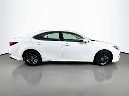 Used 2018 Lexus ES 350 w/ Premier Package FWD image 11