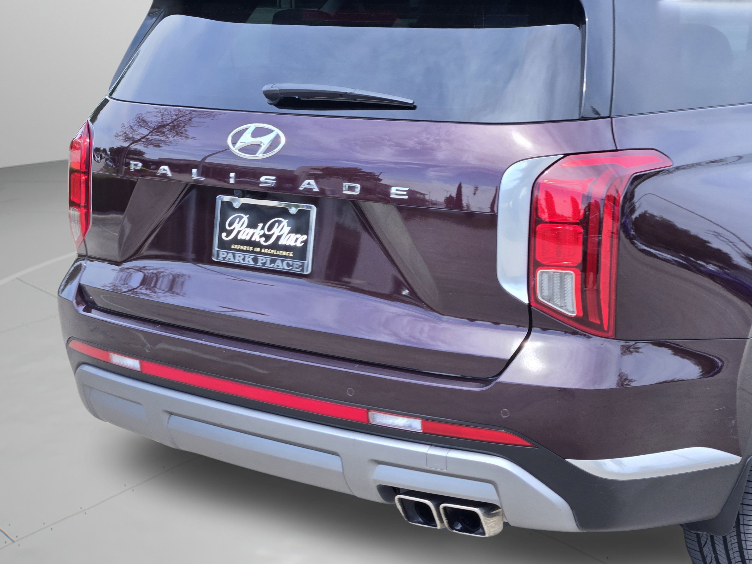 Used 2024 Hyundai Palisade Limited FWD image 42