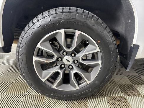 Used 2019 Chevrolet Silverado 1500 RST w/ All-Star Edition AWD/4WD image 29