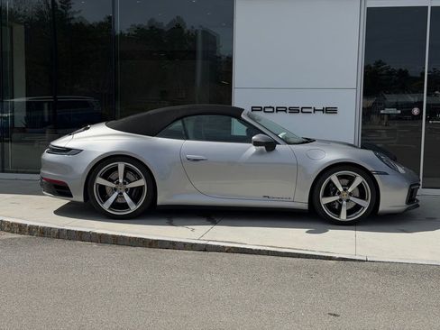 Certified 2021 Porsche 911 Cabriolet image 11