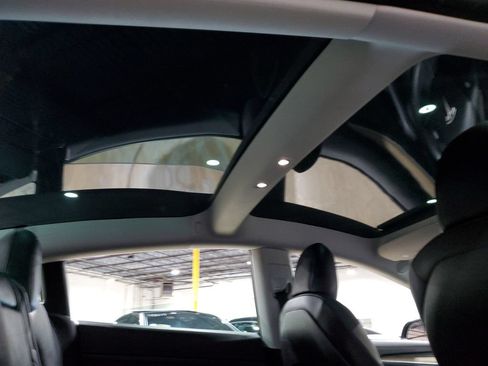 Used 2021 Tesla Model 3 Standard Range Plus RWD image 22