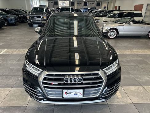 Used 2019 Audi SQ5 Premium Plus w/ Premium Plus Package AWD/4WD image 19