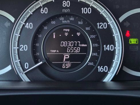 Used 2017 Honda Accord EX-L image 26