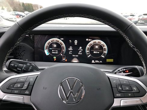 New 2026 Volkswagen Tiguan S image 17